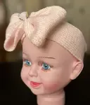 Easy hat and headband knitting patterns which I picked especially for beginner.  Learn how to knit lacy headband with video instruction.  Free patterns!