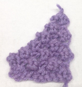 right slanted bramble stitch