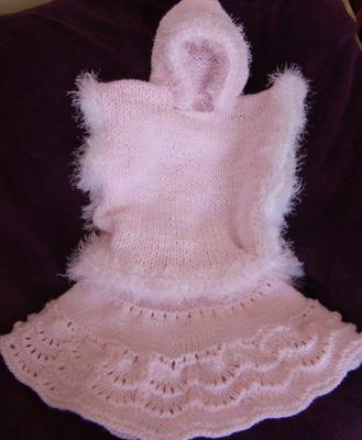 Hooded Poncho with the ruffle skirt